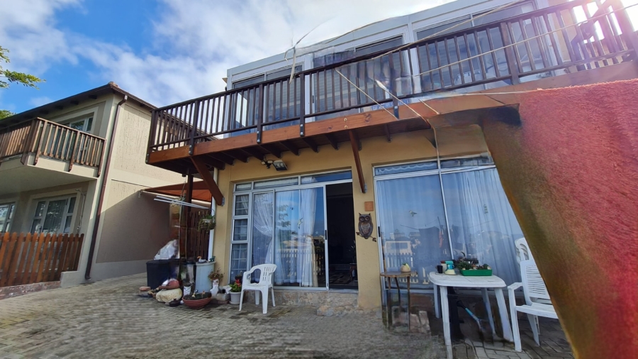 2 Bedroom Property for Sale in Tergniet Western Cape